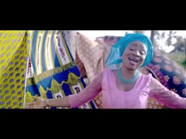 Laureche – You Reign (Official Video)